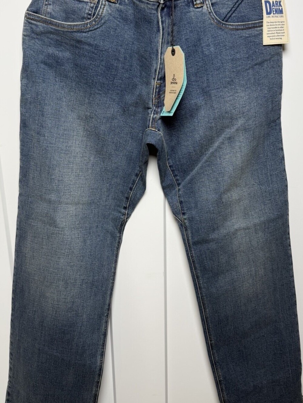 prAna Axiom Jeans Mens 32x32 Antique Stone Wash Straight Stretch Denim NWT
